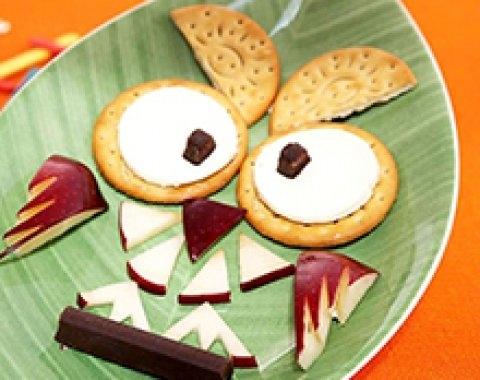 Snack owl plate